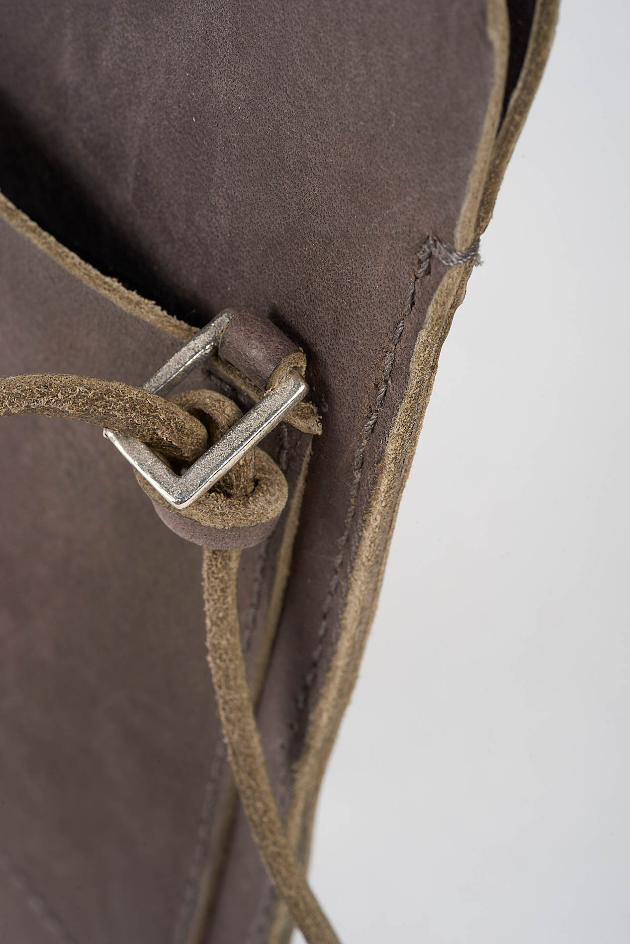daniele basta leather and silver bags - DETAIL